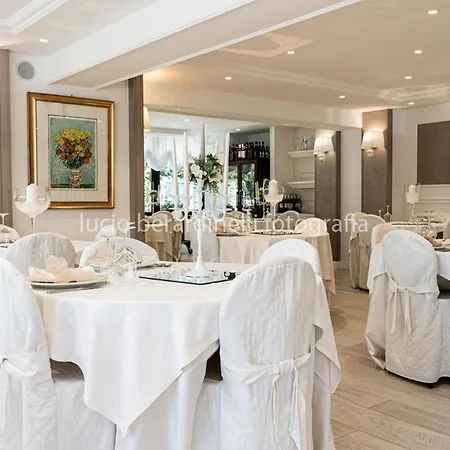 Edelweiss Hotel 3*