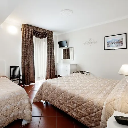 Edelweiss 3*