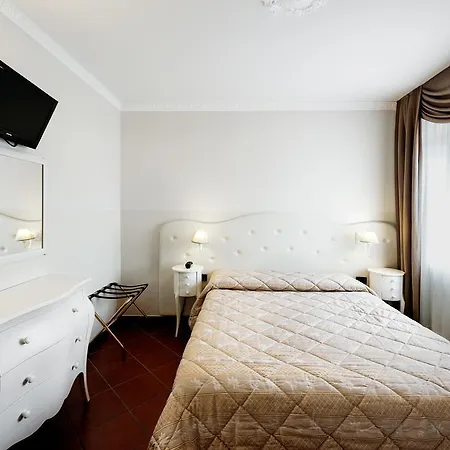 Edelweiss 3*